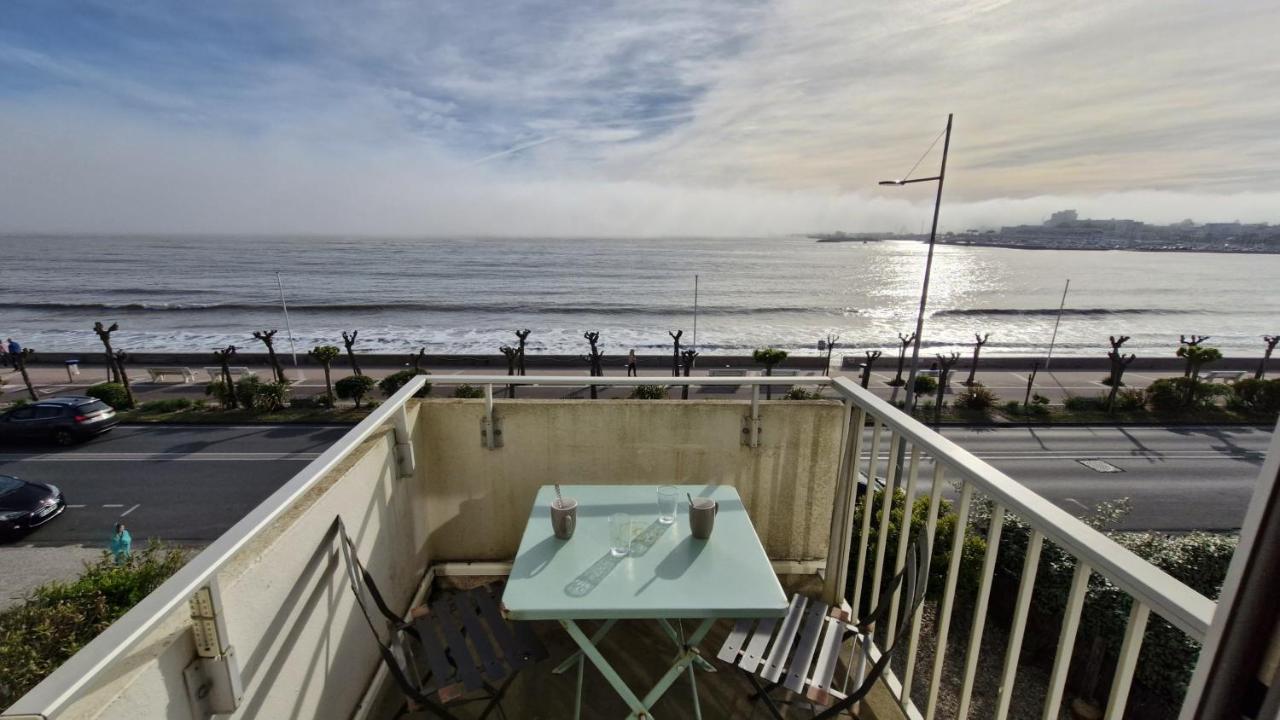 Royan - VUE MER pour cet APPARTEMENT face à la PLAGE - GRANDE CONCHE - B&B Royan