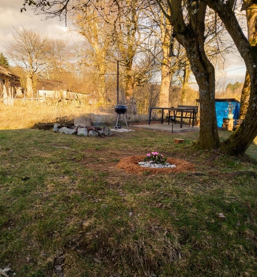 Mezi Stromy - Ferienwohnung Jindřichovice