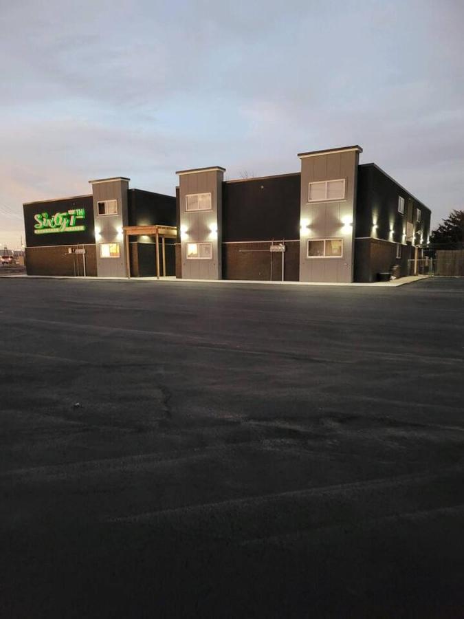 Beautiful Contemporary Suite #07 - Bed and Breakfast Lawton