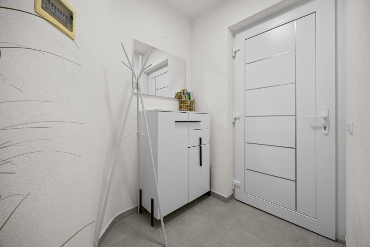 Casa Mira Apartments - B&B Ližnjan
