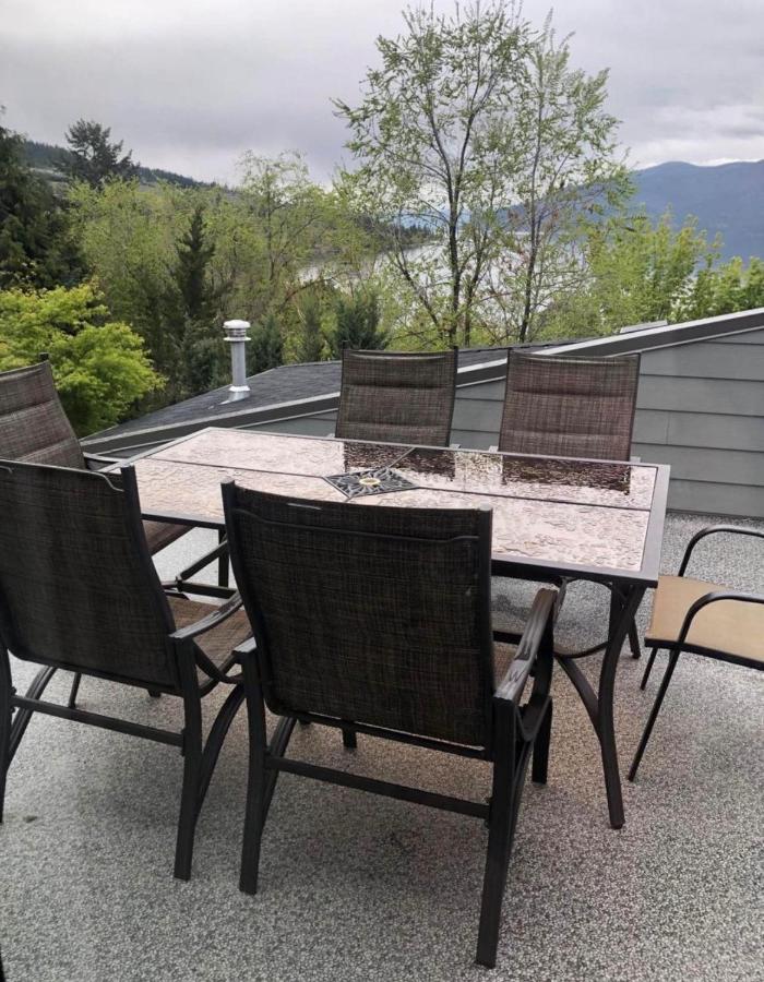 The Oasis Executive Suite - Ferienwohnung Lake Country