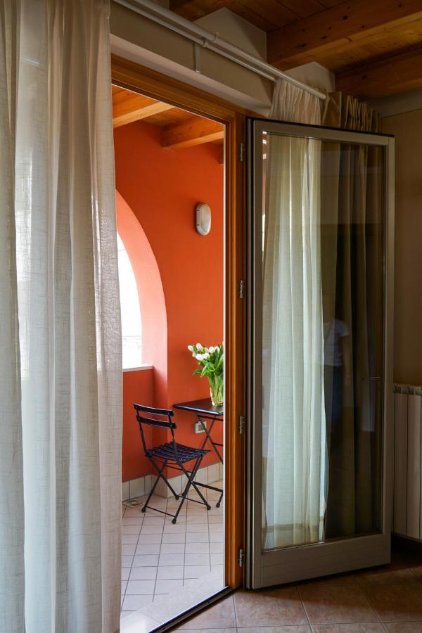 Casa Vacanze al Lago P1 - B&B Monasterolo del Castello