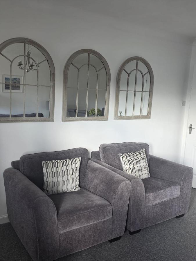 Charming, homely 2 bed flat in heart of village - Chambres d'hôtes Bridge of Weir