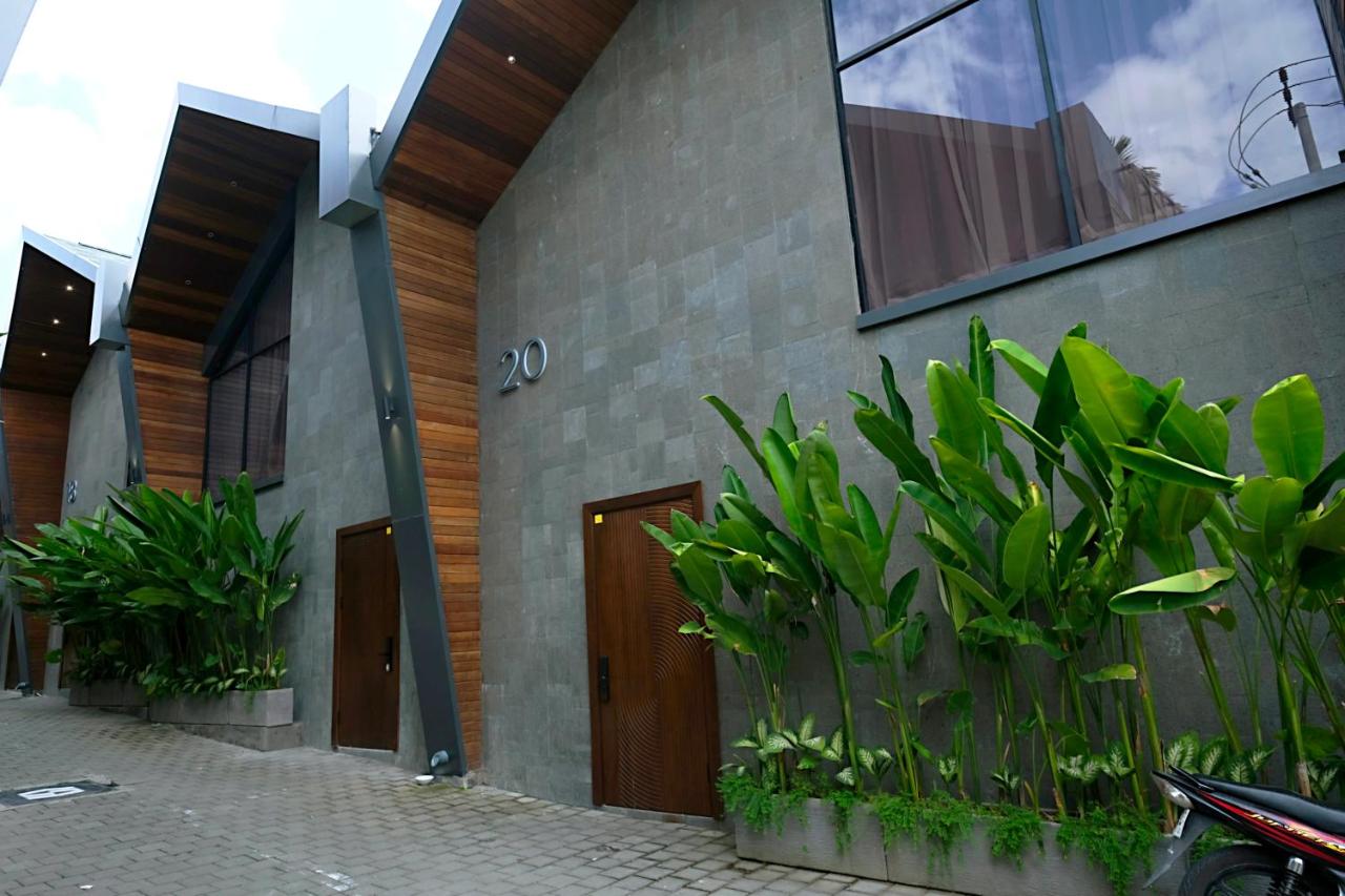 SWOI LOFT UMALAs Designer 2BR Private Pool Villa - B&B Kerobokan