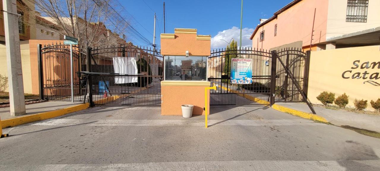 Depto 1 Planta Baja, tranquilo - Bed and Breakfast Zaragoza