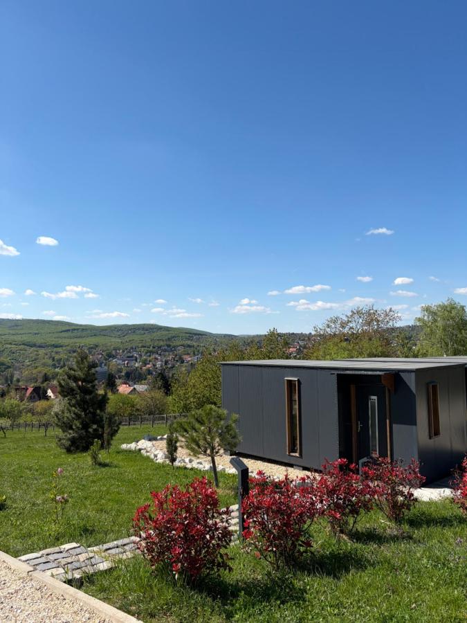 Casa Slarku - Luxury Container Houses - Bed and Breakfast Miskolc