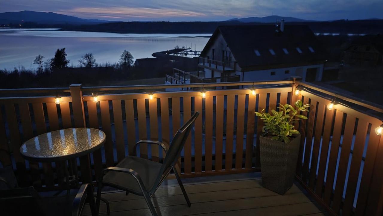 Apartmán Nad hladinou - Chambres d’hôtes Frymburk