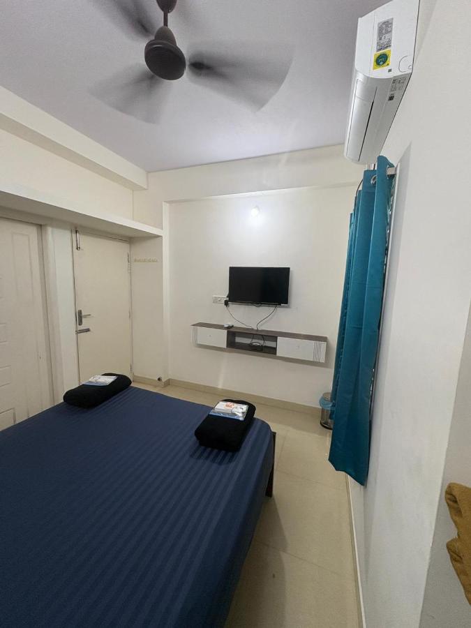 Explore Inn Service Apartments - Bed and Breakfast Madras