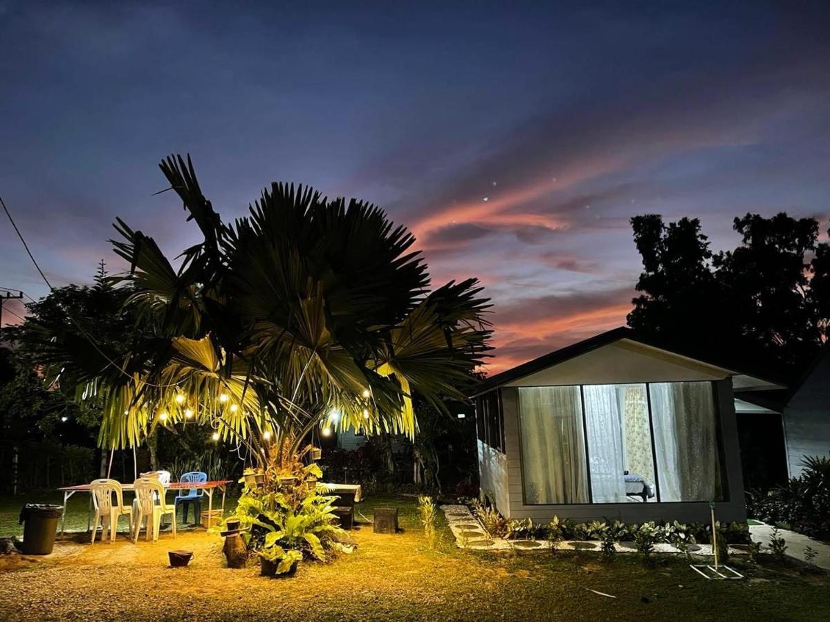Familienzimmer mit Gartenblick