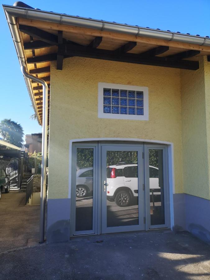 Pratofiorito Apartment - B&B Caslano