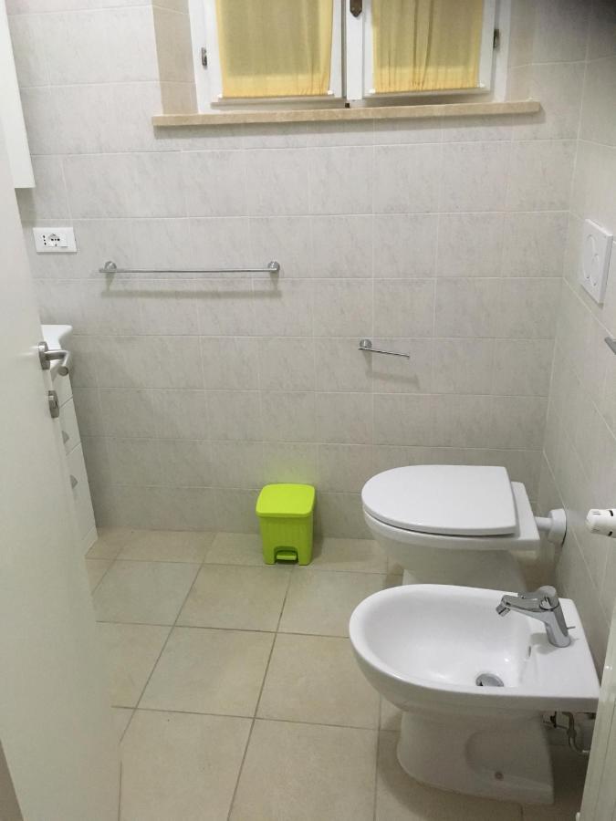 appartamento giallo - Chambres d'hôtes Lacona