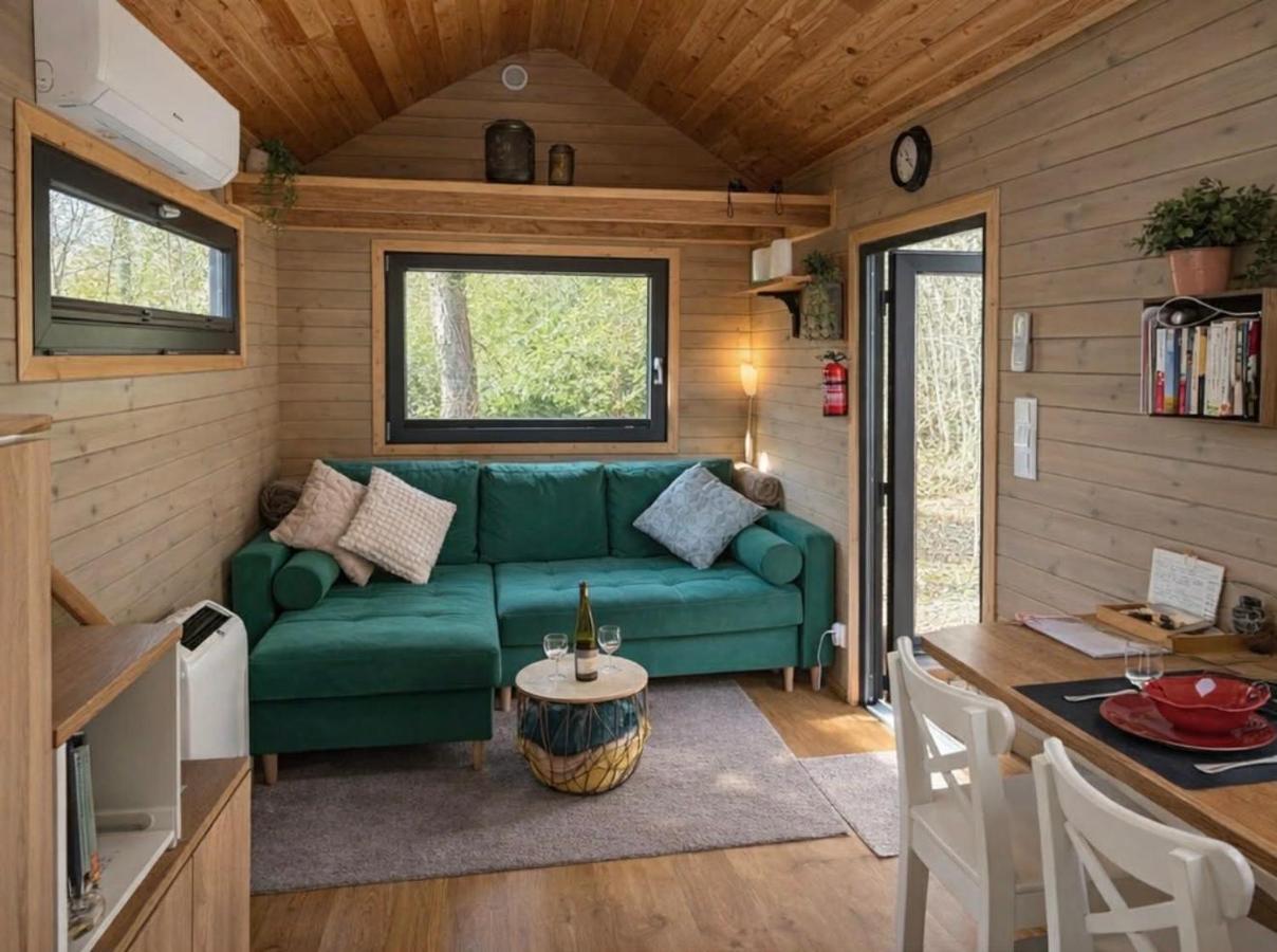 La Tiny House de Nanou - B&B Rochefort