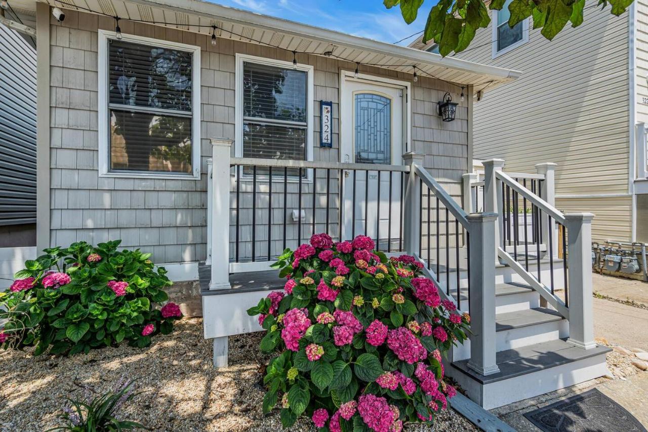Pet Friendly | Fire Pit | Linens + Towels | Coffee - B&B Seaside Heights
