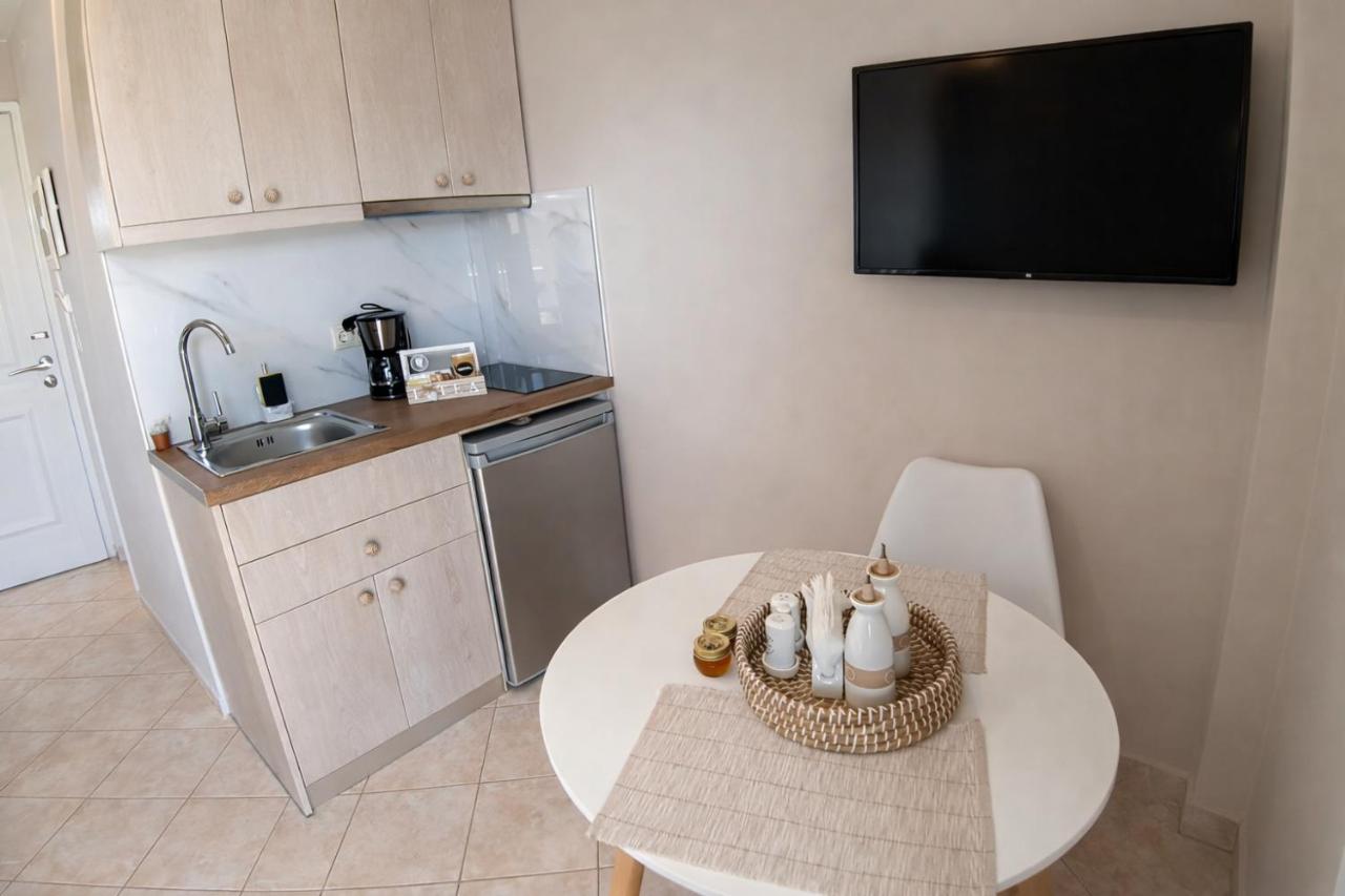 Verano Vista Apartment_near the sea-free parking - Chambres d'hôtes Khersónisos
