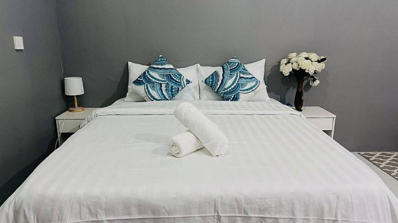 Amazonite Guesthouse - Bed and Breakfast Thulusdhoo