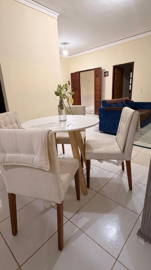 Casa Espaçosa Ideal para Família Com 4 camas e 2 quartos - B&B Juazeiro do Norte
