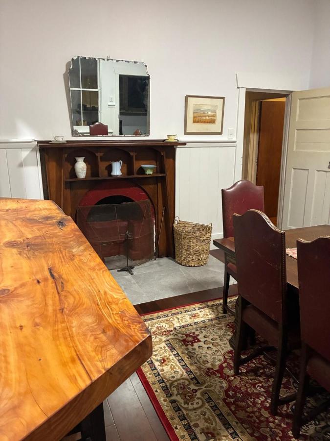 Timeless Villa on Parore - B&B Dargaville