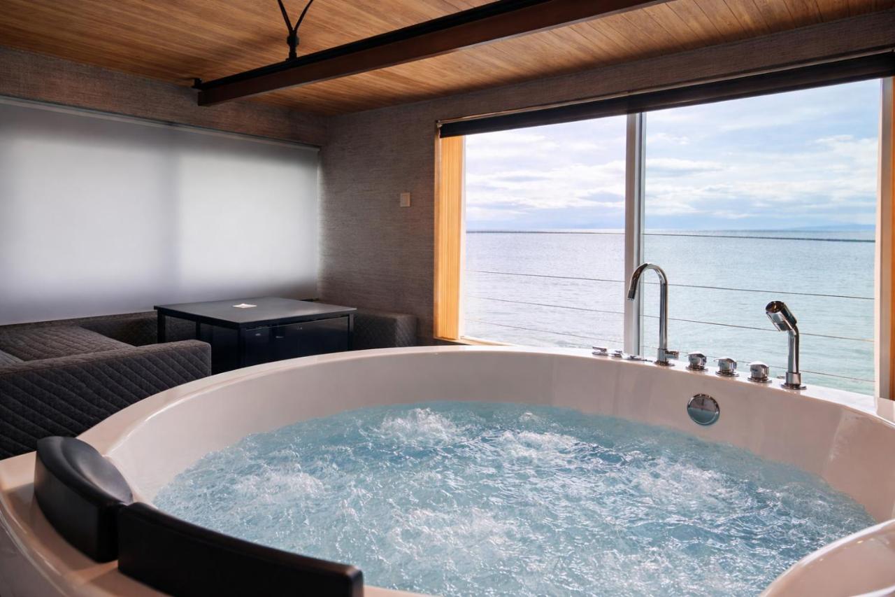 Free Sauna and Jacuzzi Sesekushi Umi terrace 小型犬2匹までOK #BU1 - B&B Kagoshima