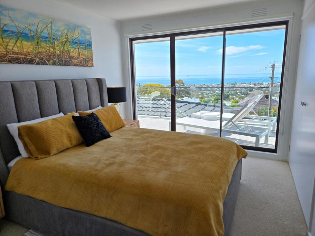 BluEscape I Elevated Sea Views - B&B Darriman