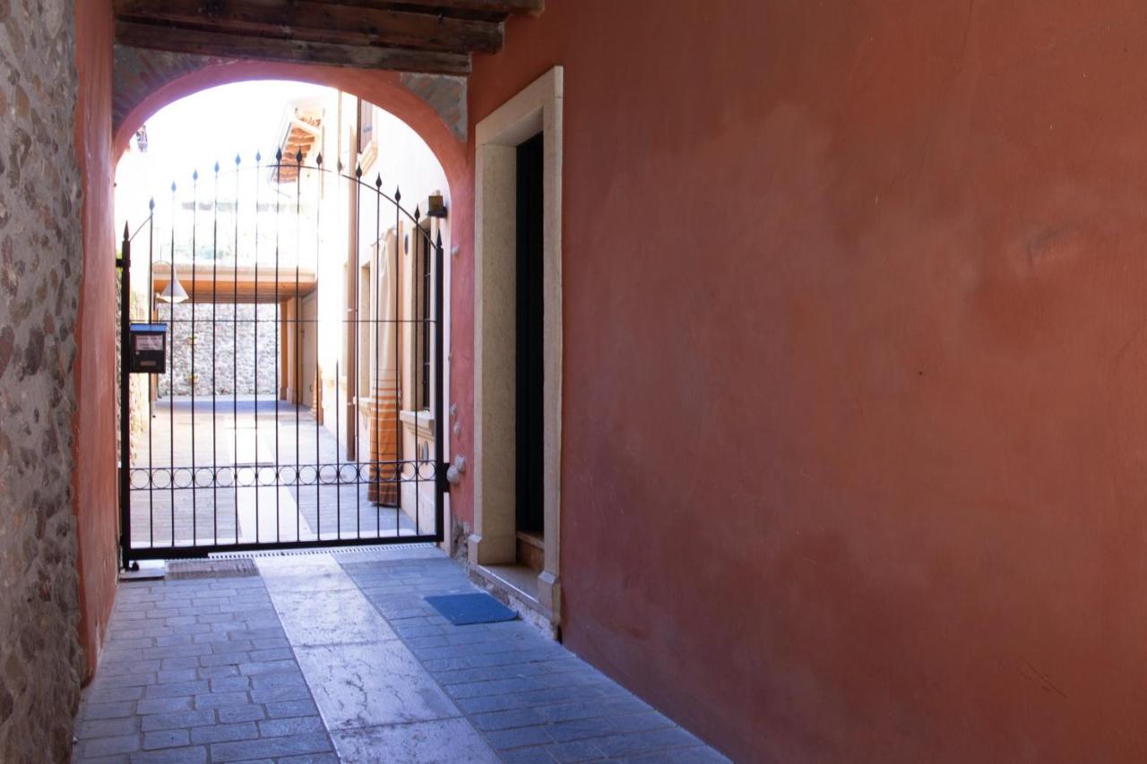 GuestHost - Valeggio sul Mincio Cozy Flat - B&B Valeggio sul Mincio