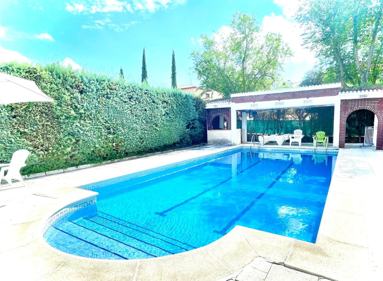 Villa Flores - B&B Navalcarnero