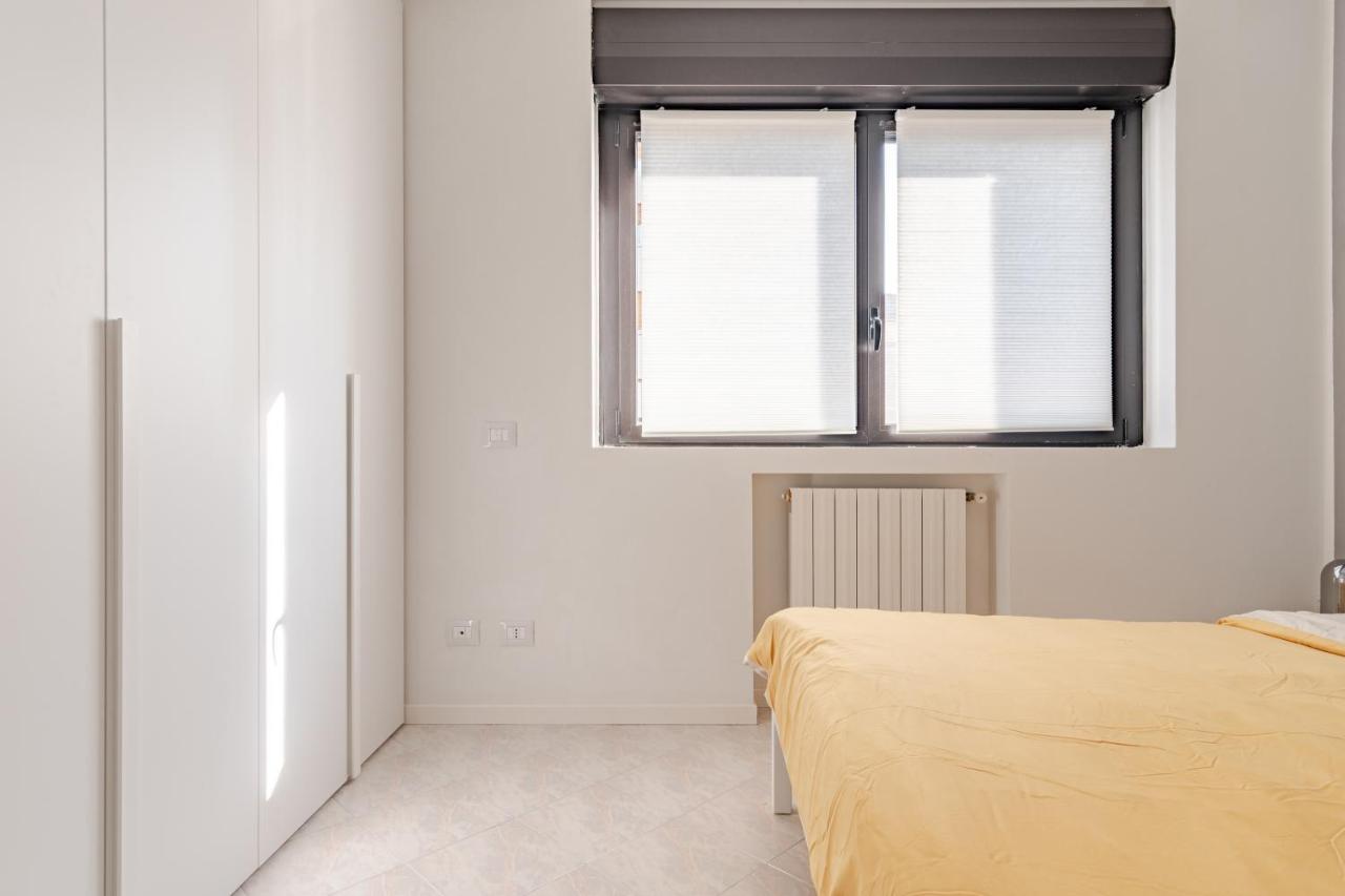 Central Bergamo Apartment, Near Airport and Train - B&B Bergamo