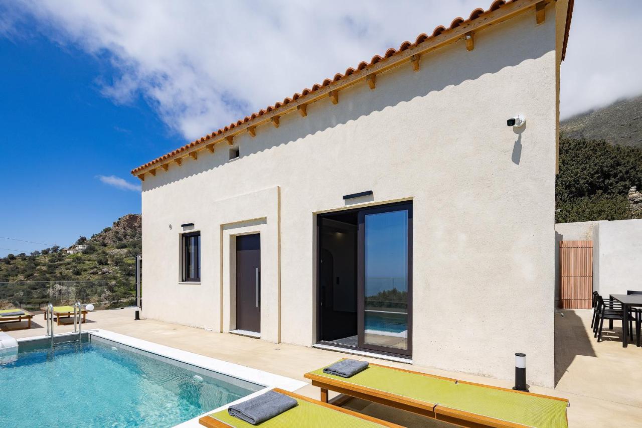 Villa Ersea - B&B Tríopetra