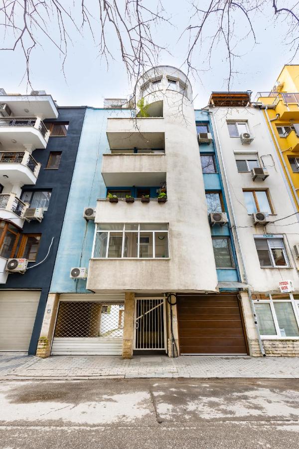 Urban Comfort 2BD Apartment near Botev Stadium by Flat Manаger - Chambres d'hôtes Plovdiv