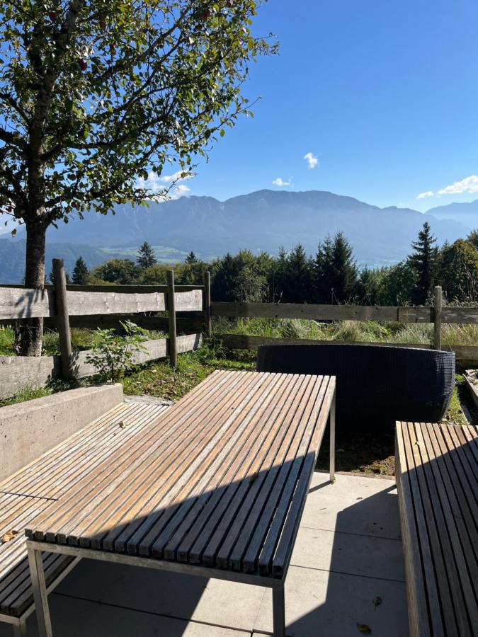 Atemberaubende Aussicht vom stilvollen Loft - Attersee - B&B Zell