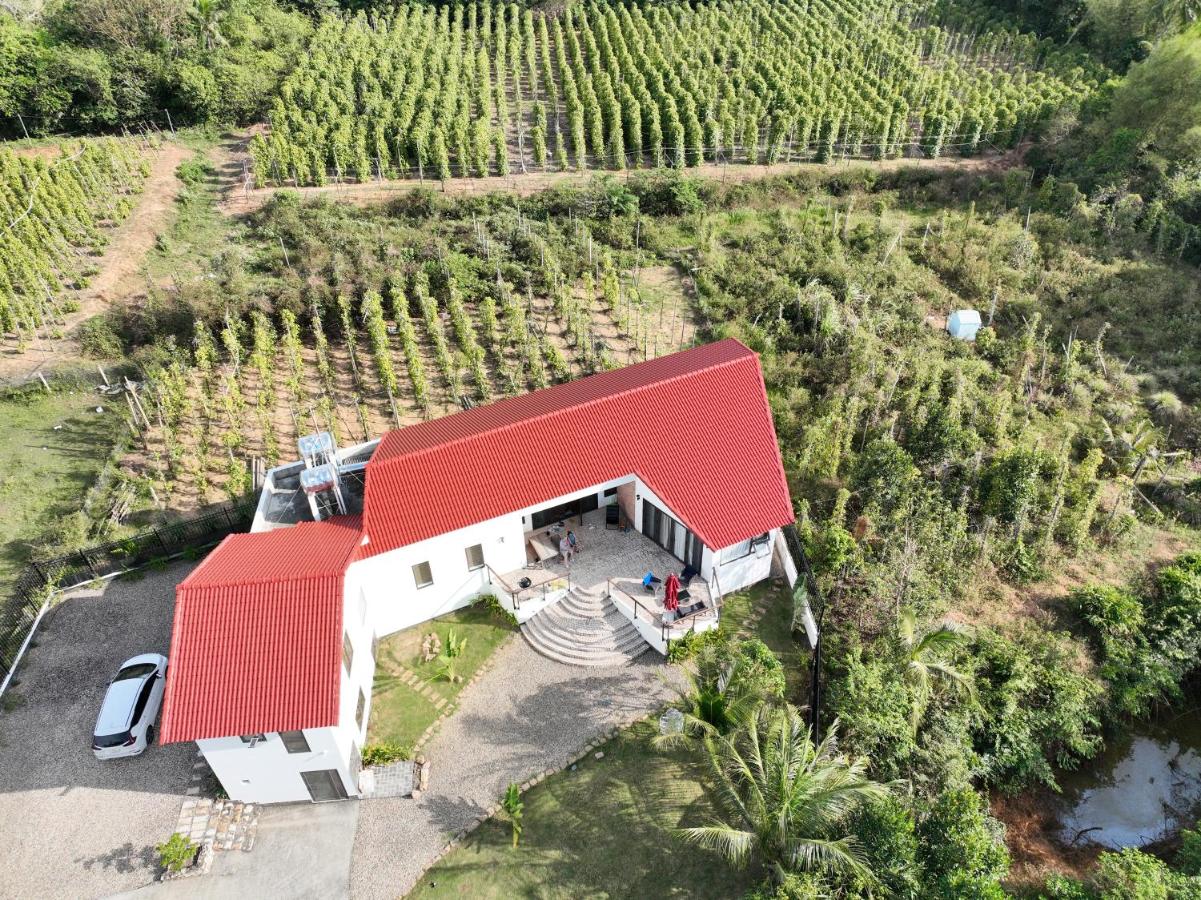 Blue Nose 3BR Private Villa near Ong Lang Beach - B&B Koh Trol