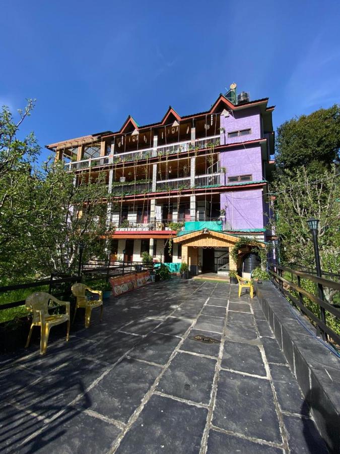 Nature Nest - B&B Manāli