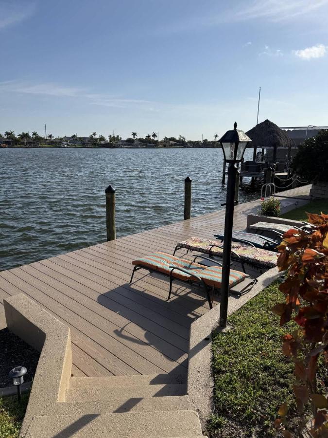 Your Personal Waterfront Paradise Awaits - B&B Cape Coral