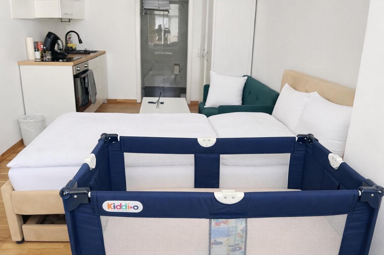 Baadenbergerstay B - Ferienwohnung Köln