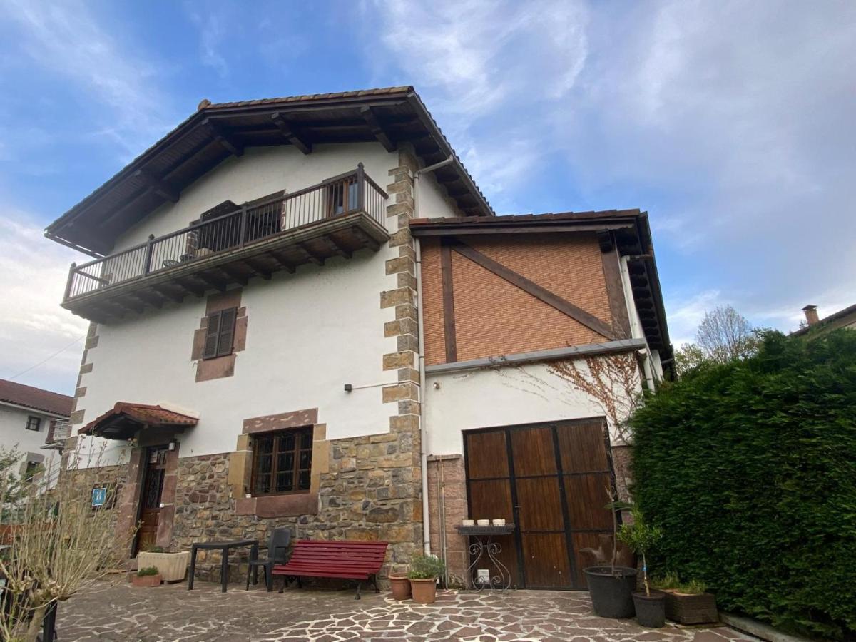 Casa Rural Donamariako Benta - Chambres d'hôtes Donamaría