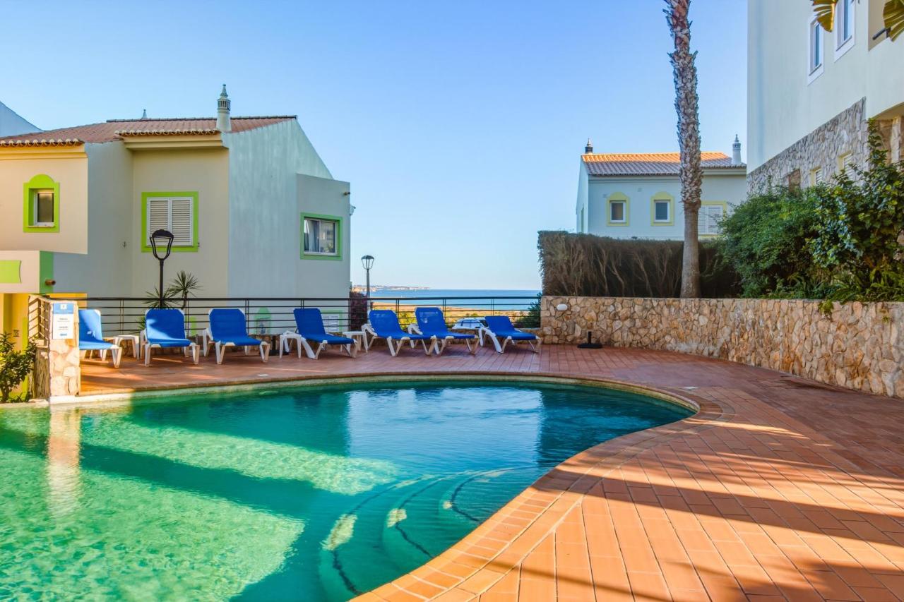Quinta de Sao Roque 2 Bed Apartment - MF9B - B&B Odiáxere