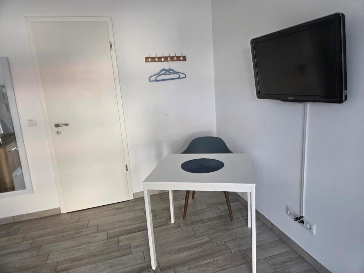 Nathalie - B&B Bad Vilbel