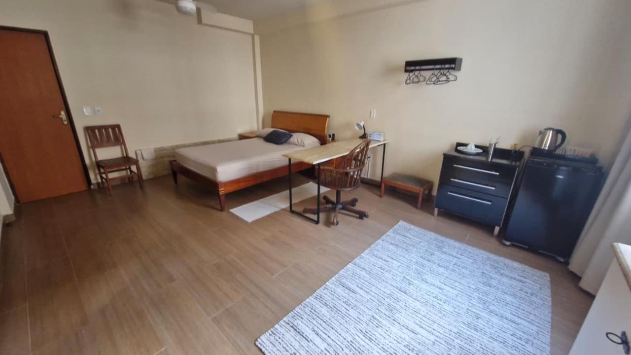 Suíte Individual, ampla, aconchegante e com 2 ventiladores! - B&B Vitória