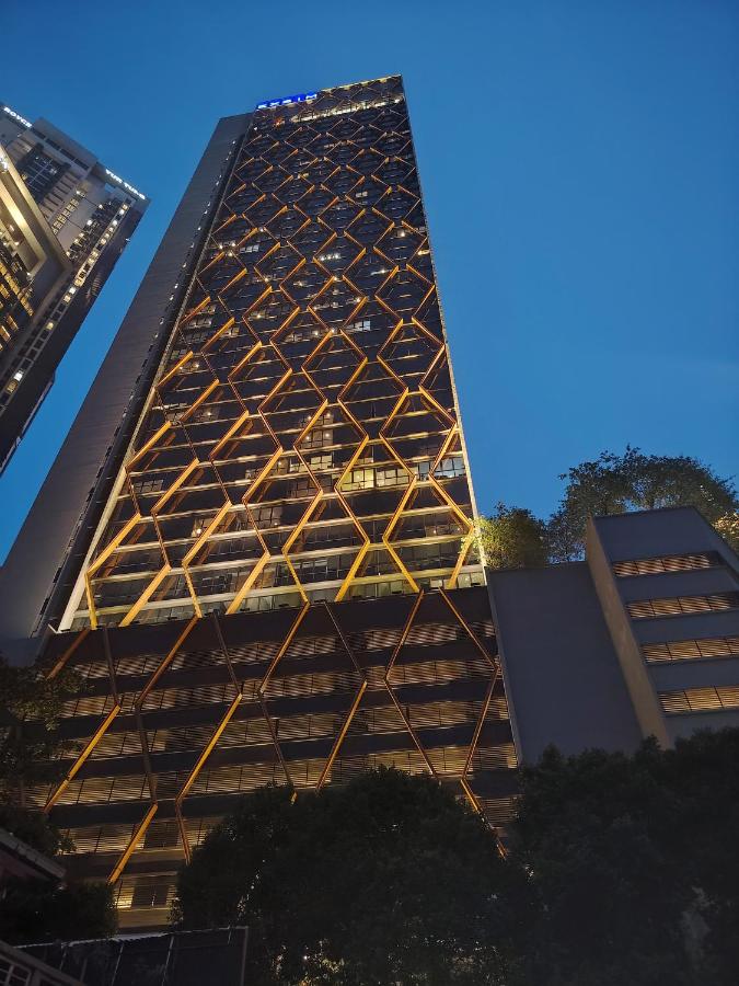 Scarletz Twin Tower Facing Suites - B&B Kuala Lumpur