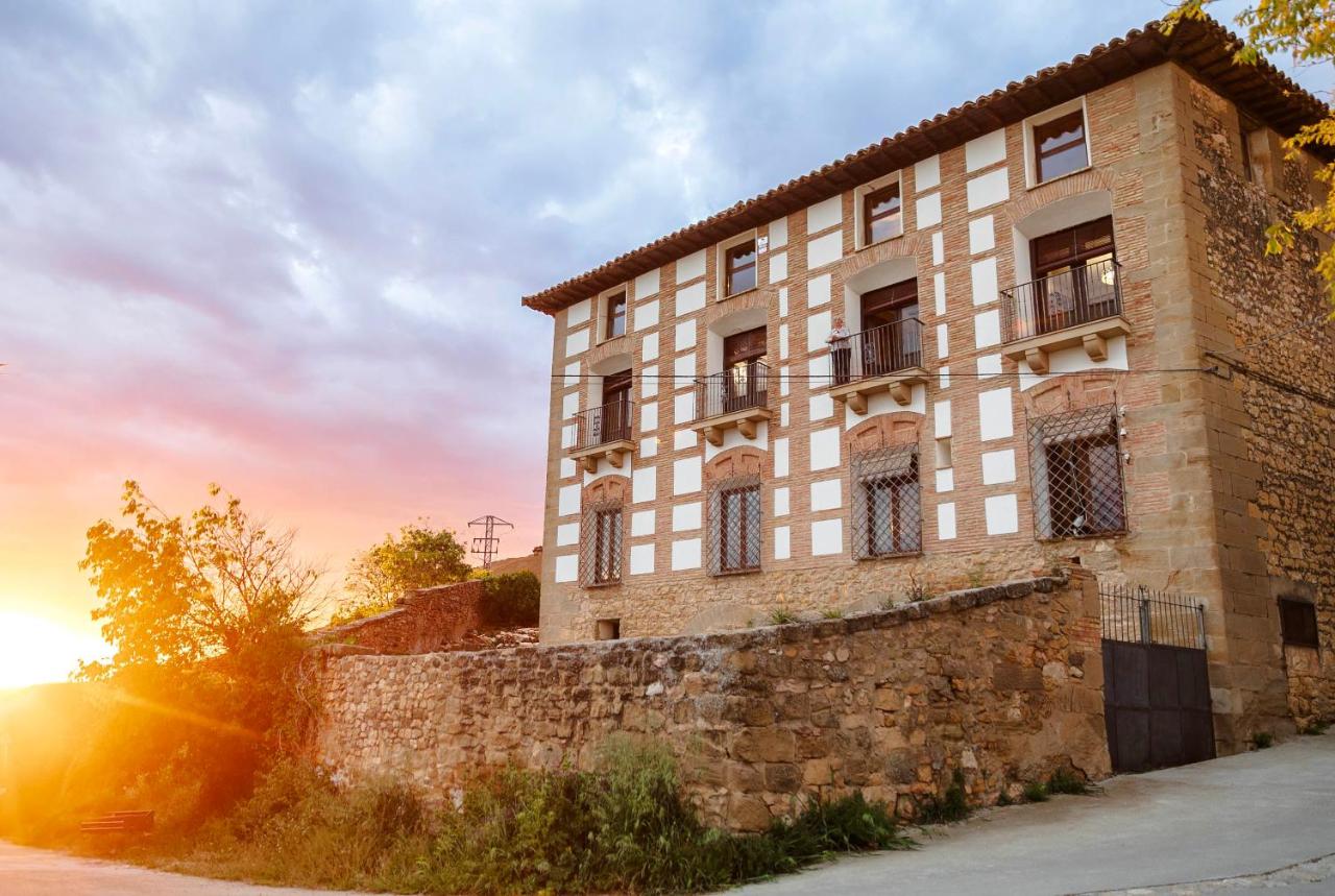Casa Calvo SXVI Casa palaciega aragonesa - Chambres d'hôtes Santa Eulalia la Mayor