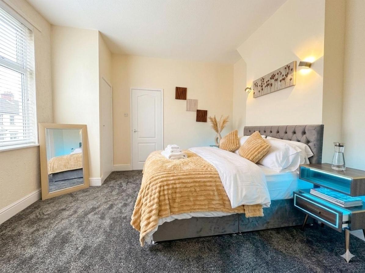 Stylish 1BR, Free Parking & Smart TV - B&B Stoke-on-Trent