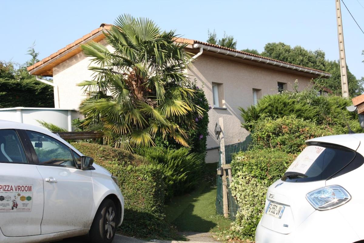 Villa complète neuve, piscine privée et billard - B&B Revel