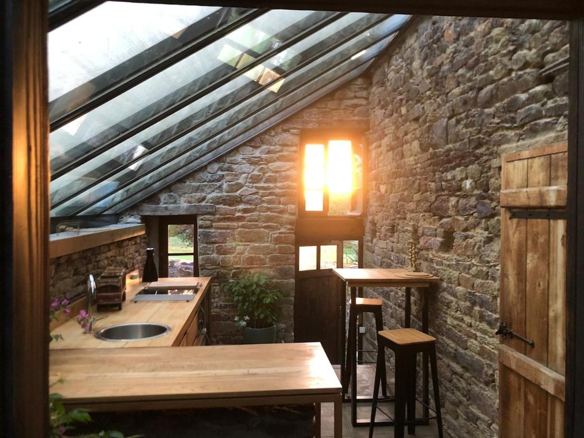 Unique 1 bedroom farm-manor cottage - B&B Saint-Malon-sur-Mel
