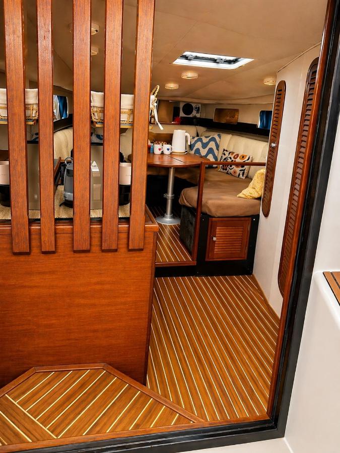 Le duplex des Marinas, dog friendly & parking inclus, 1m90 sous plafond - Bed and Breakfast Deauville
