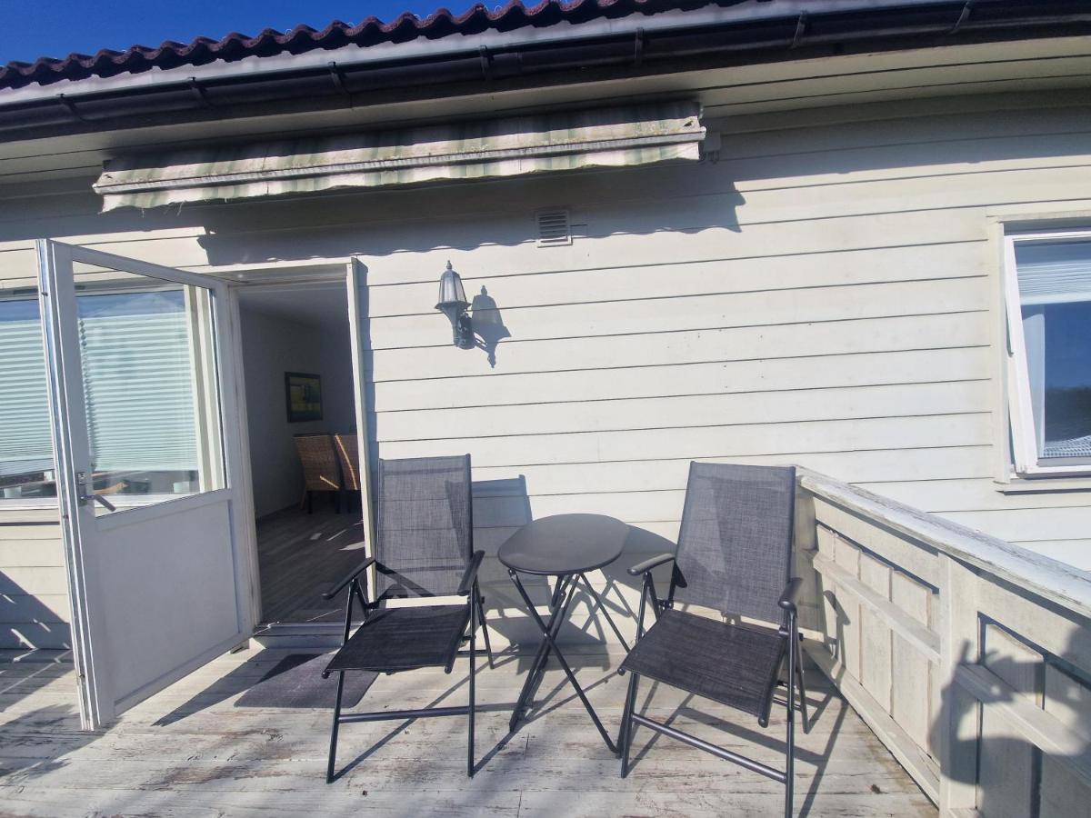 Central,free parking and 10 min walk to train station - B&B Drammen