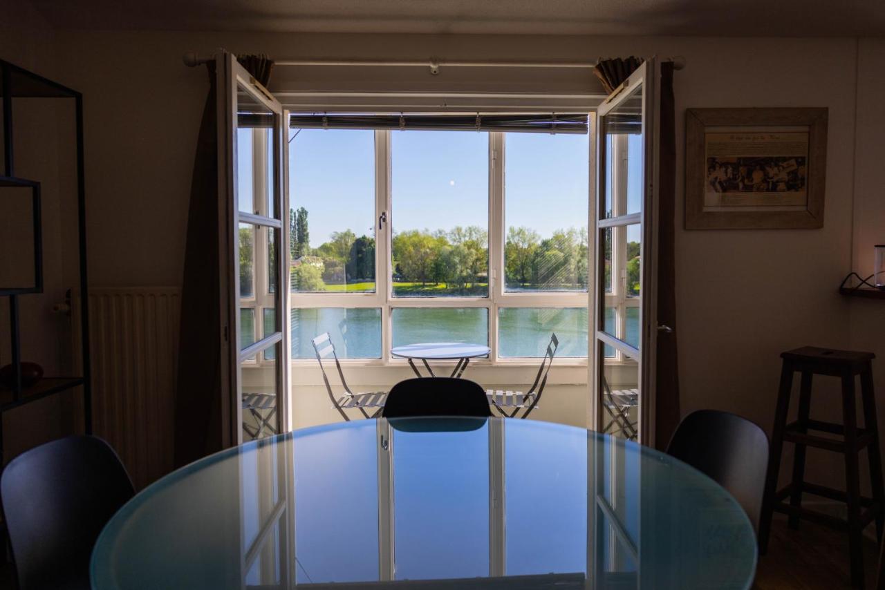 Appartement Quai Saône - Balcon vue Saône - Chambres d'hôtes Tournus