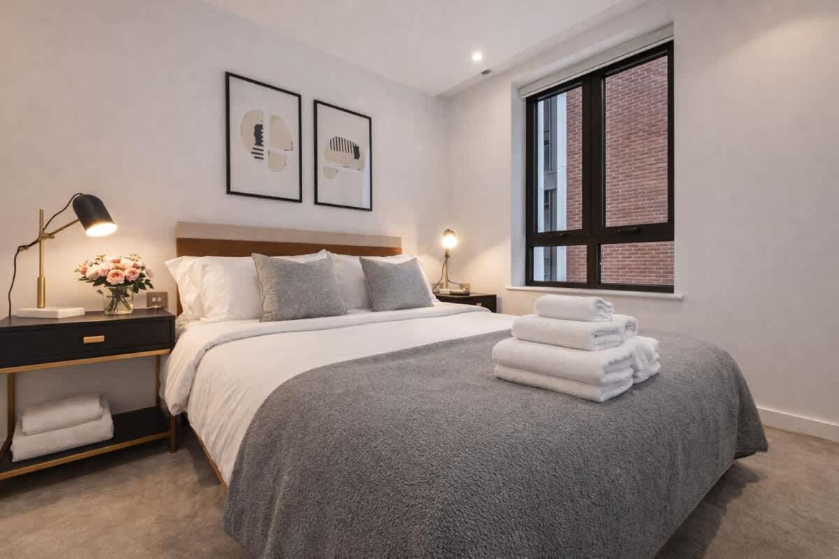 Luxury 1 Bed In Modern Build - B&B London
