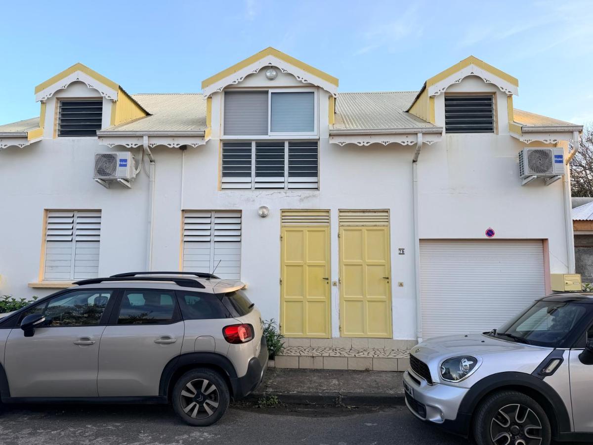 La Papaye Jaune plage et commerces à pieds - B&B Saint-François