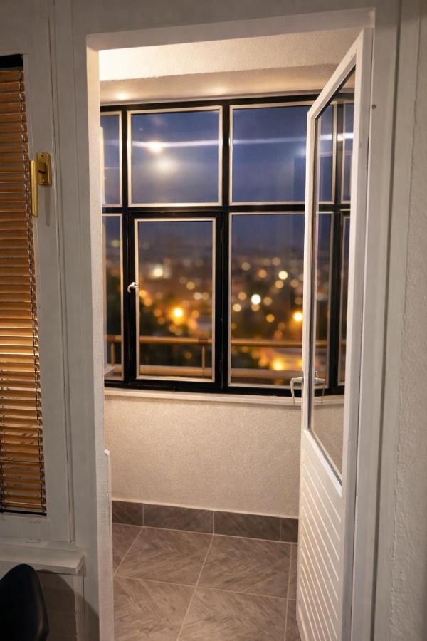 Apartman City With 4 Rooms - B&B Negotin