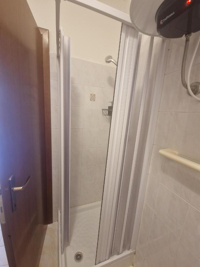 BeaMare - Monolocale - Massimo tre ospiti con posto spiaggia - Studio Apartment - Max 3 people with 1 private umbrella and two SunBeds at the private beach of Eraclea Mare - B&B Eraclea Mare