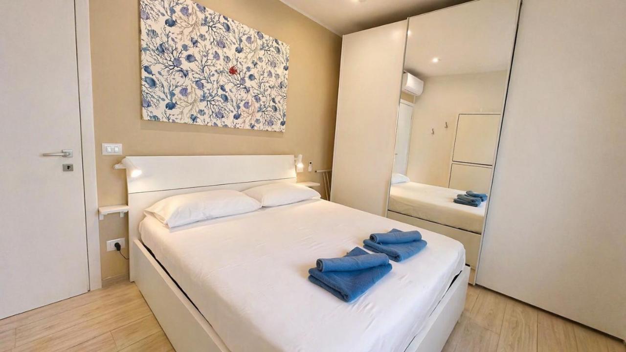 BiloVarazze with Terrace - B&B Varazze